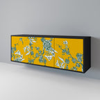 Aparador YELLOW CHINOISERIE de 3 puertas con acabado negro