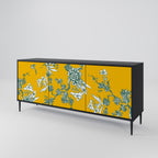 Aparador YELLOW CHINOISERIE de 3 puertas con acabado negro