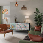 COLORFUL ALPACAS Aparador de 3 Puertas en Acabado Negro