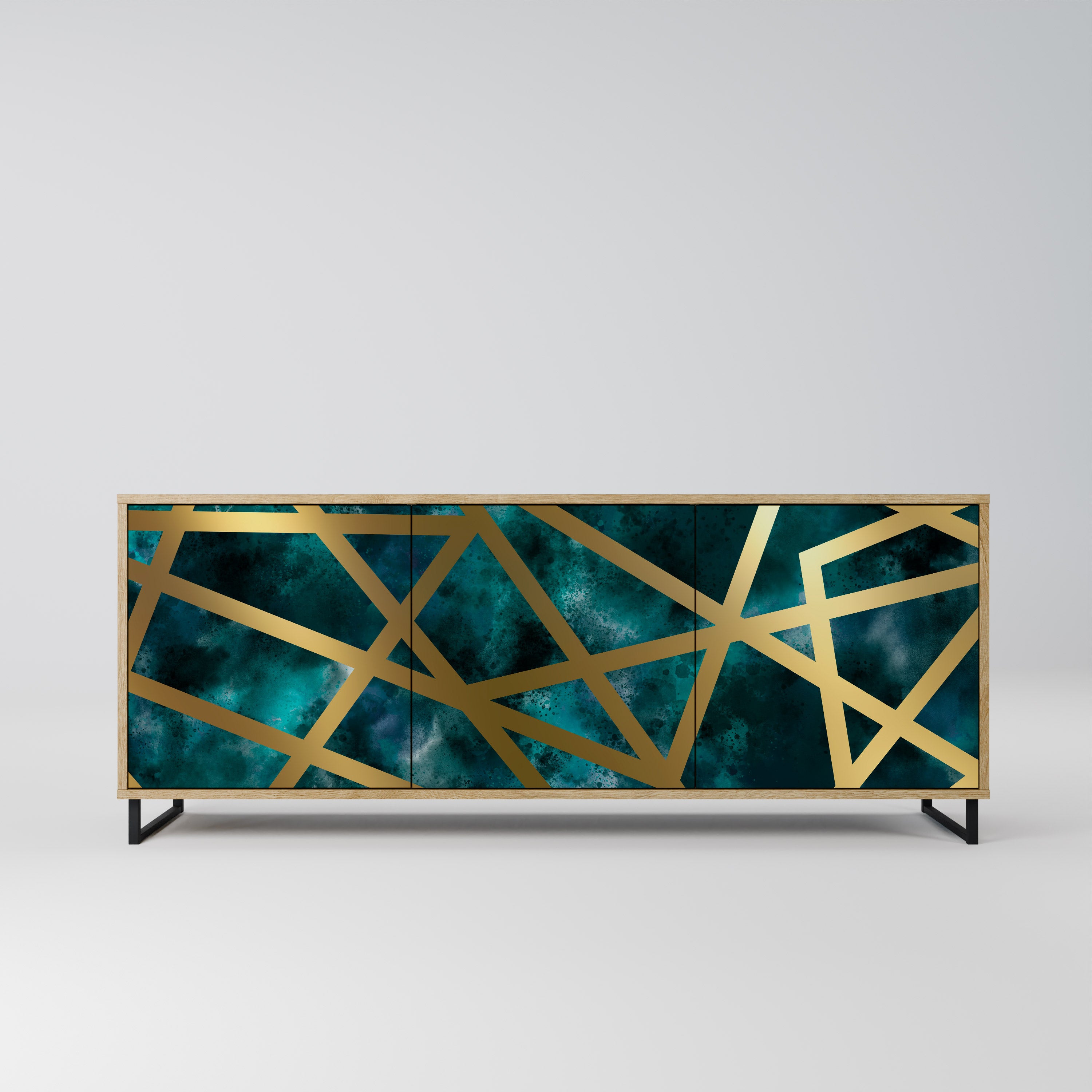 THE LABYRINTH OF GOLD 3-Door Sideboard in Oak Effect