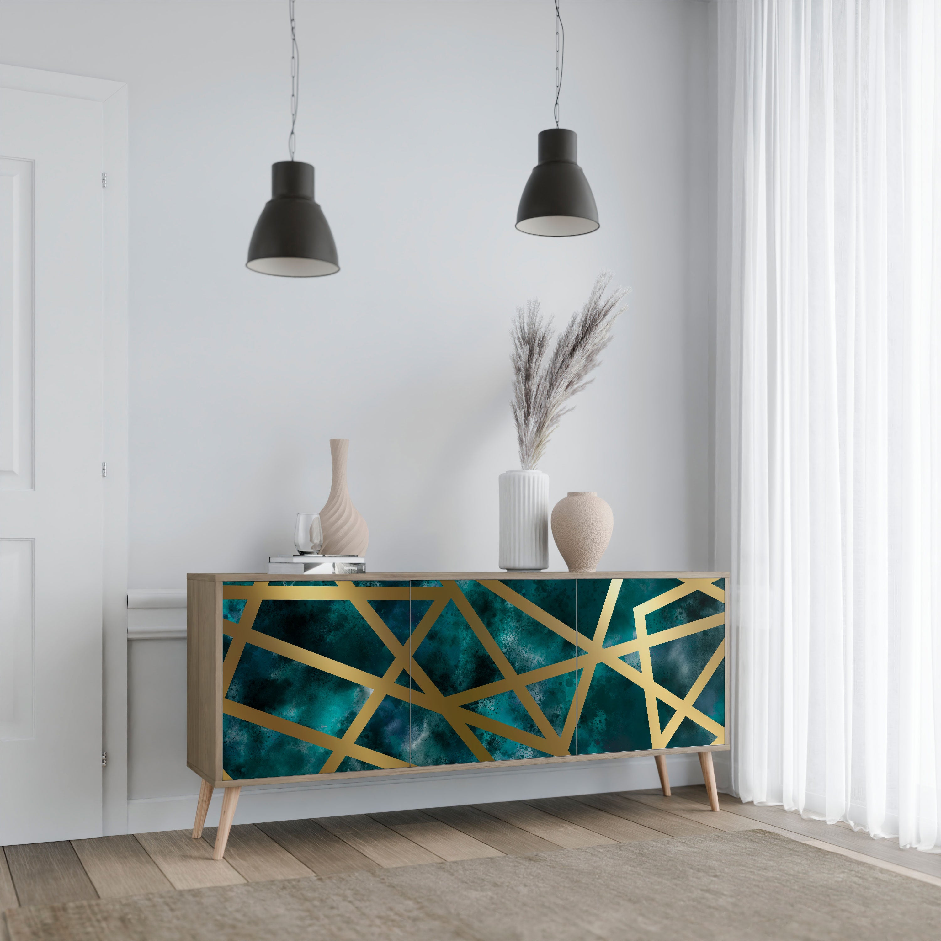 THE LABYRINTH OF GOLD 3-Door Sideboard in Oak Effect