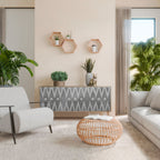 SHARP EDGES Aparador de 3 Puertas en Efecto Roble