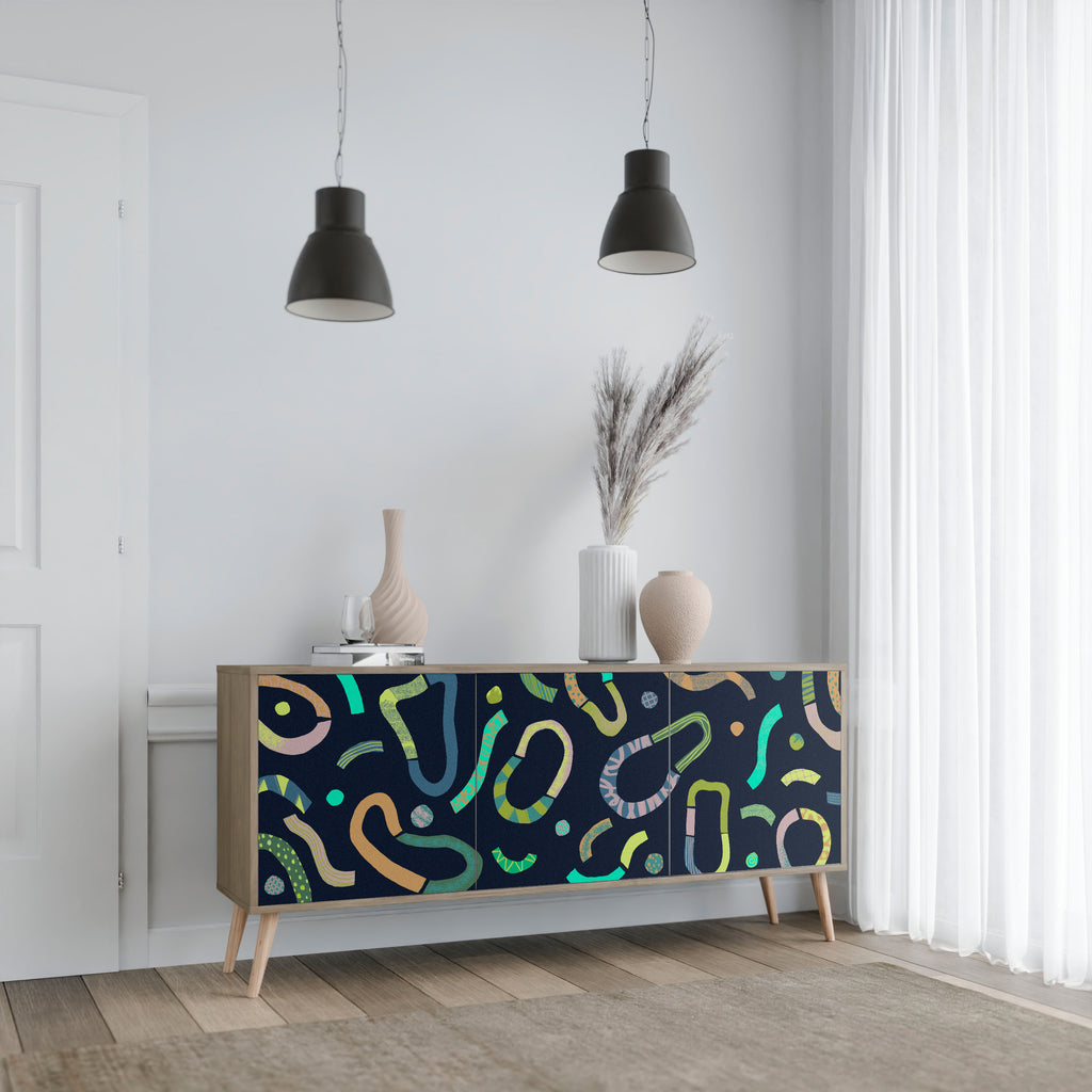 CONTRAST DANCE 3-Door Sideboard in Oak Effect