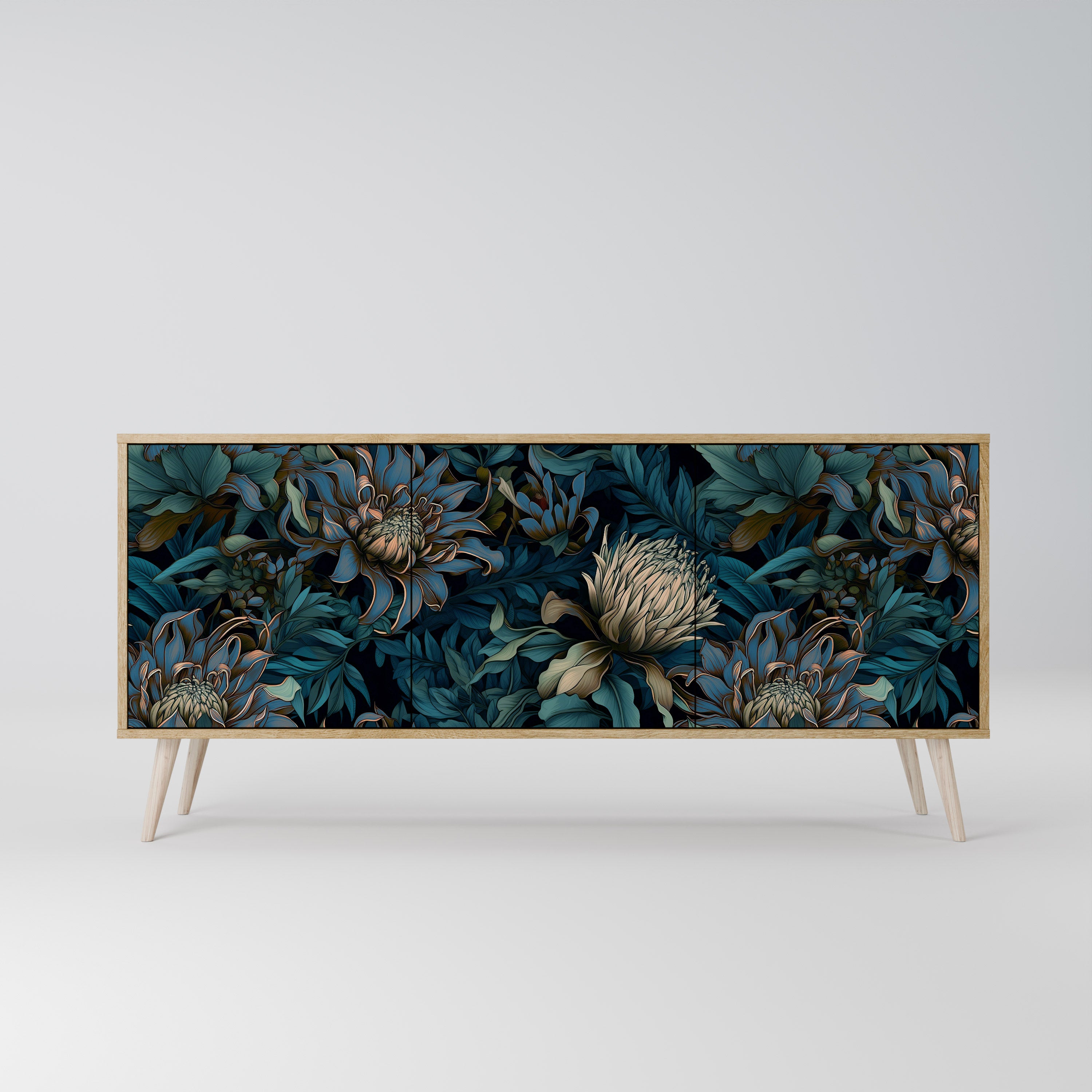 TWILIGHT BLOOM 3-Door Sideboard in Oak Effect