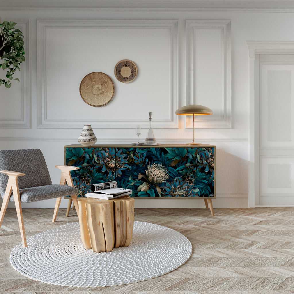 TWILIGHT BLOOM 3-Door Sideboard in Oak Effect