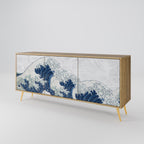 THE GREAT WAVE AT KANAGAWA Aparador de 3 Puertas en Efecto Roble
