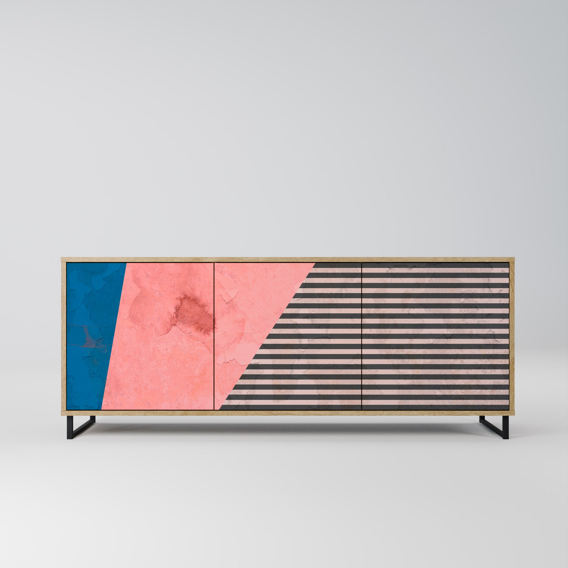 GLAMOROUS STRIPE 3-Door Sideboard in Oak Effect
