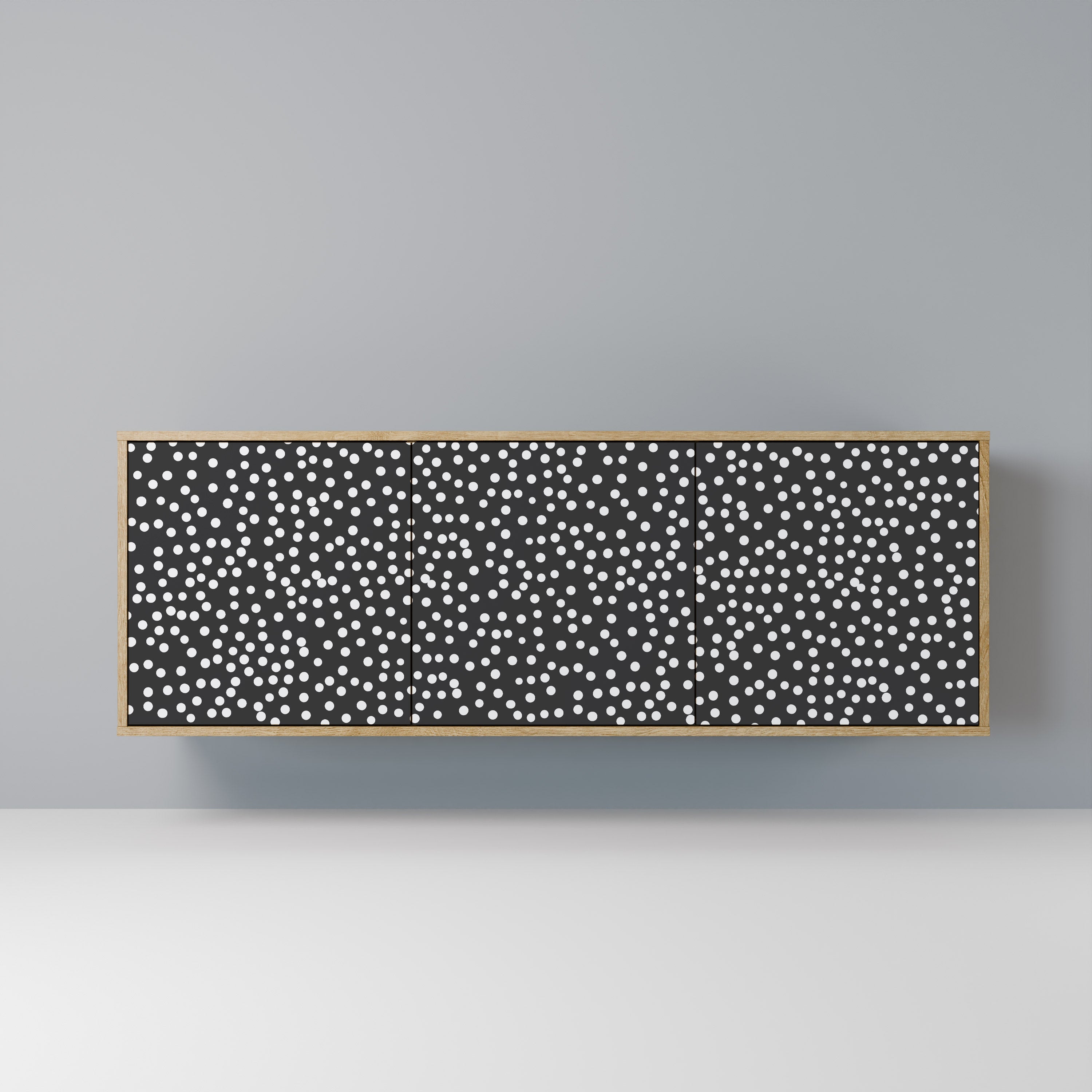 BLINDING LIGHTS 3-Door Sideboard in Oak Effect