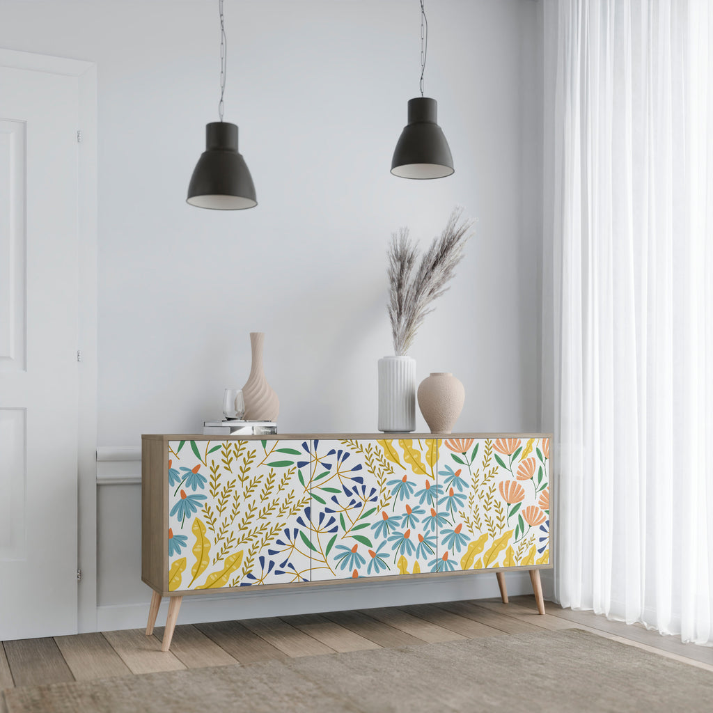 HELLO SPRING 3-Door Sideboard in Oak Effect