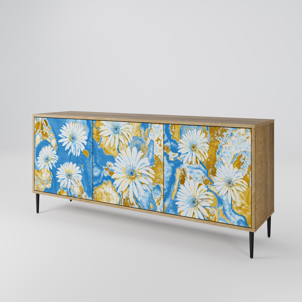DAISY LUXE 3-Door Sideboard in Oak Effect