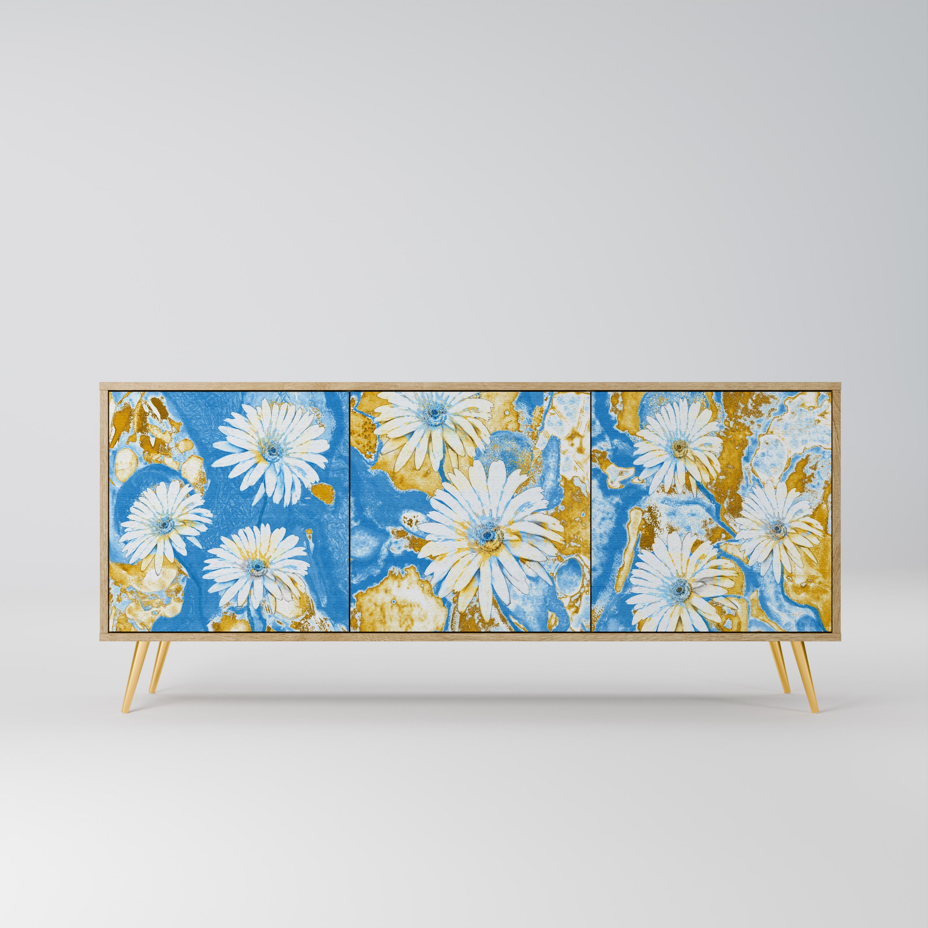 DAISY LUXE 3-Door Sideboard in Oak Effect