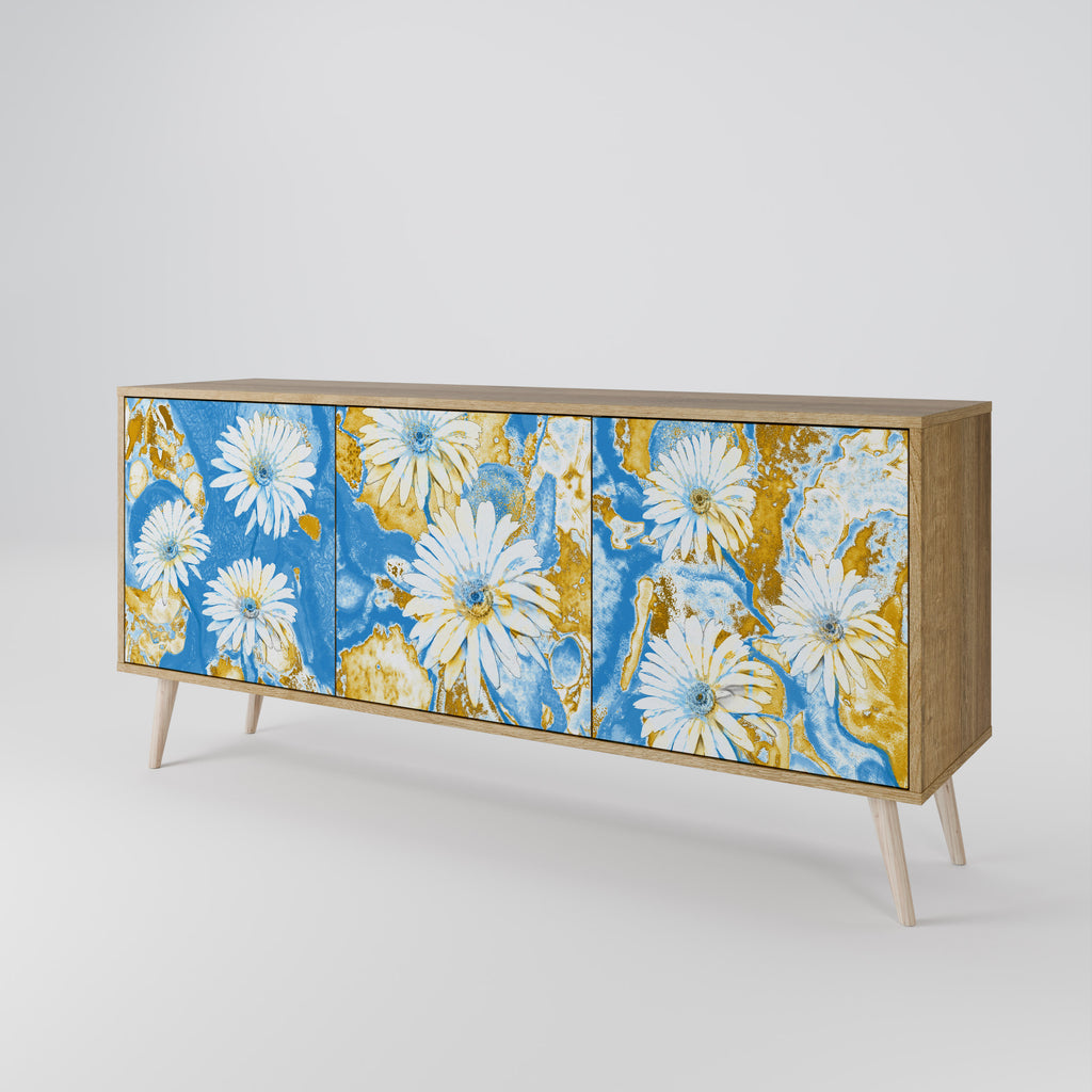 DAISY LUXE 3-Door Sideboard in Oak Effect