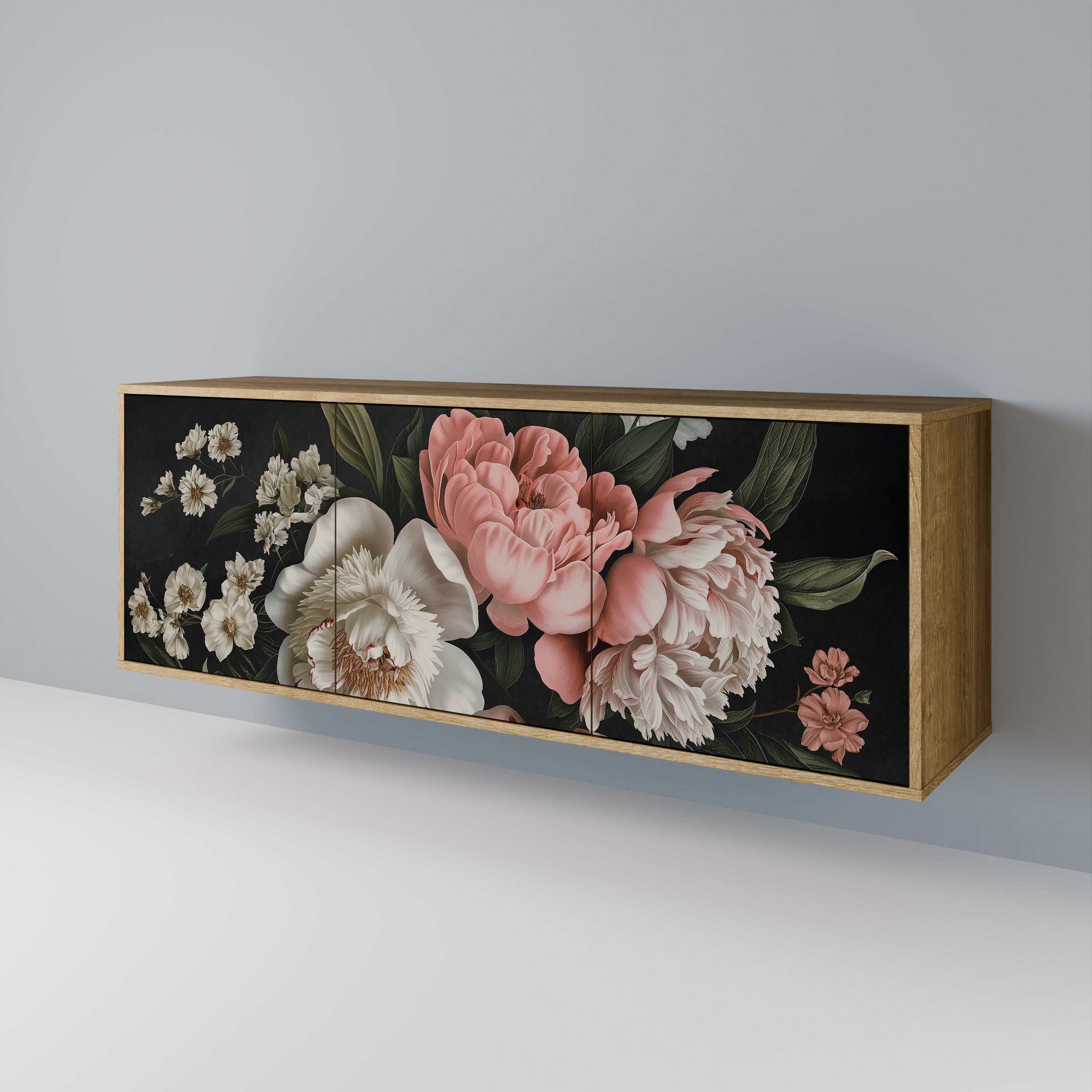 LUSH ELEGANCE 3-Door Sideboard