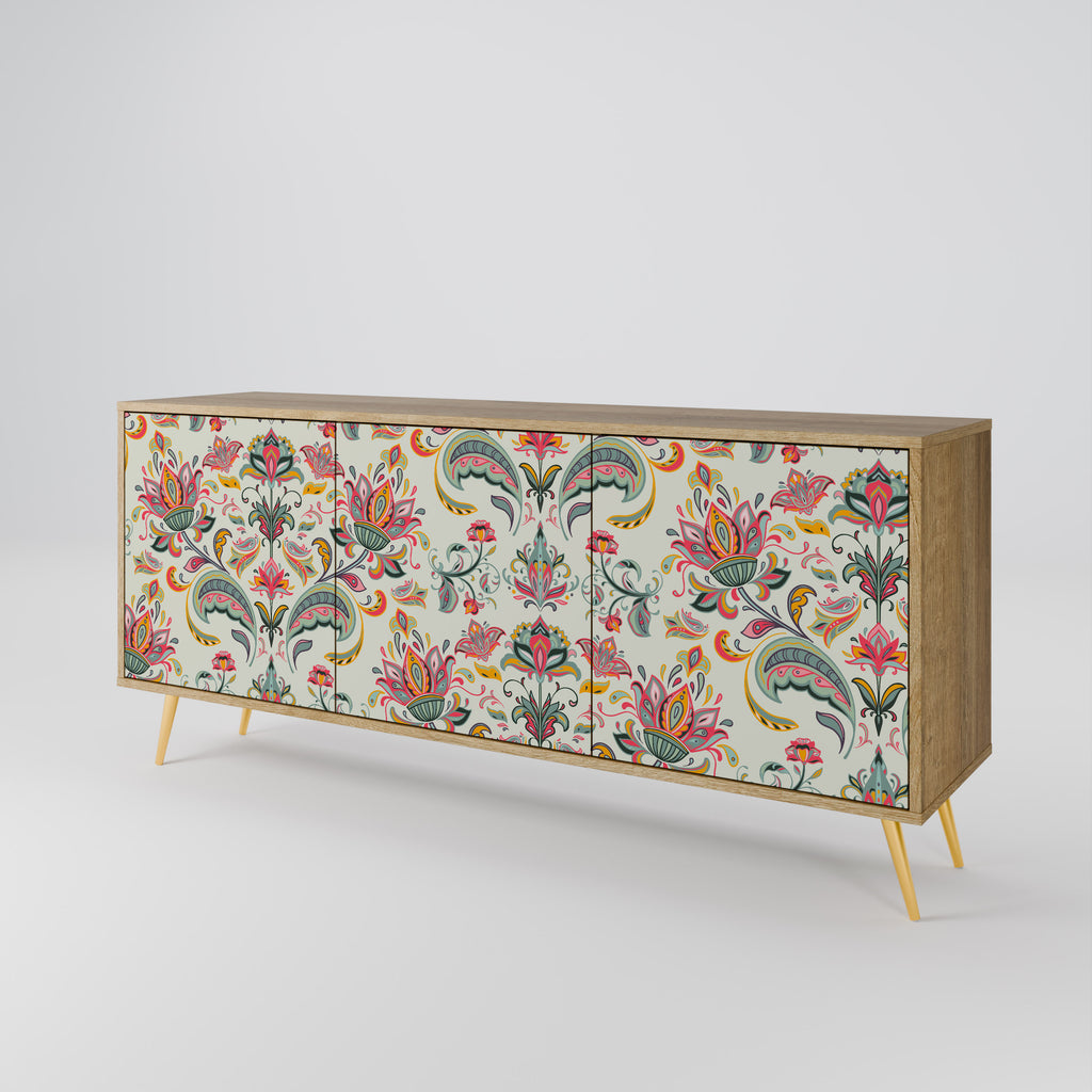 ORGANIC FOLKLORE 3-Door Sideboard in Oak Effect