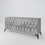 SHARP EDGES Aparador de 3 Puertas en Acabado Gris