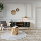 TESSELATED BLACKNESS Mueble de TV de 2 Puertas en Efecto Roble