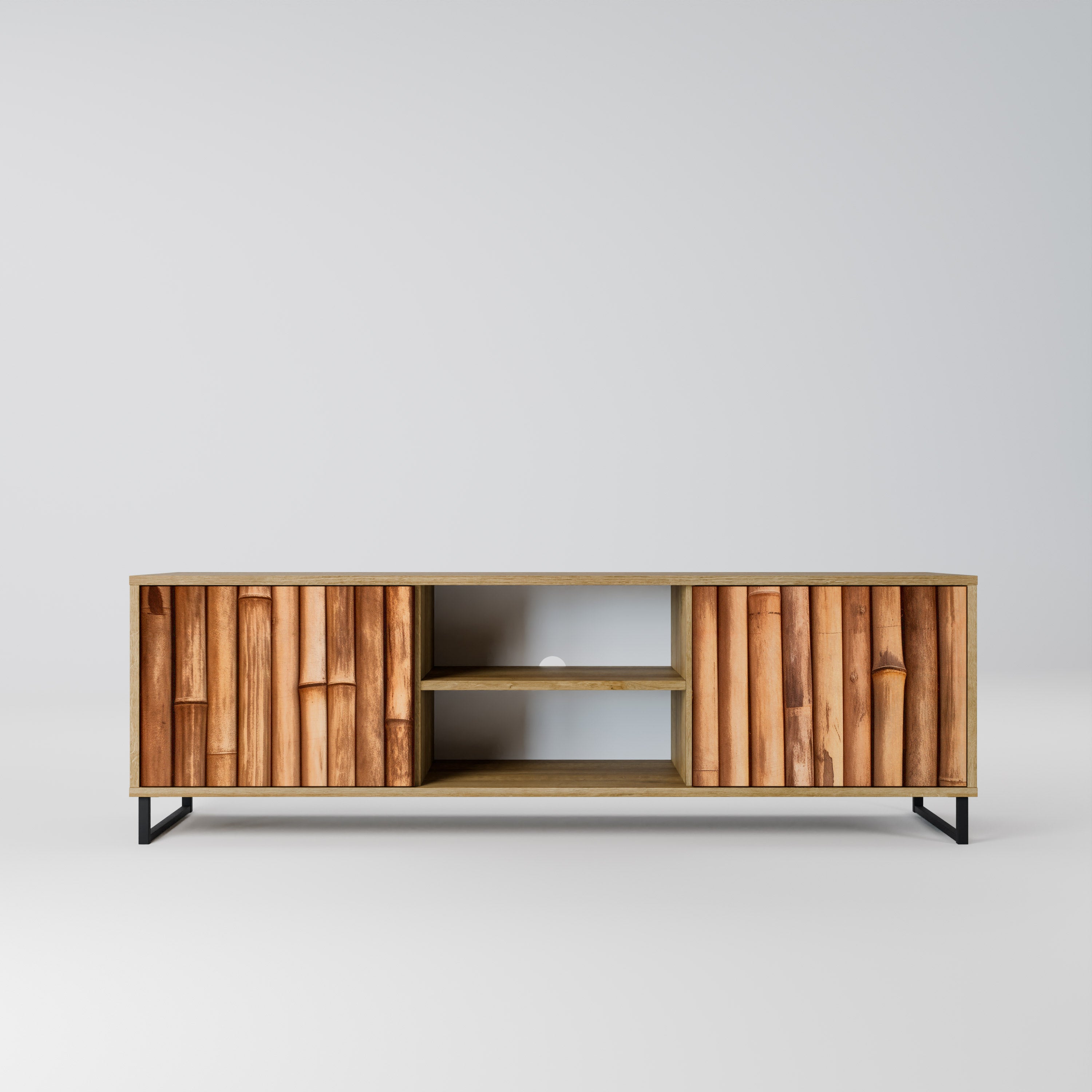 NATURAL WOOD 2-Door TV Stand in Oak Effect