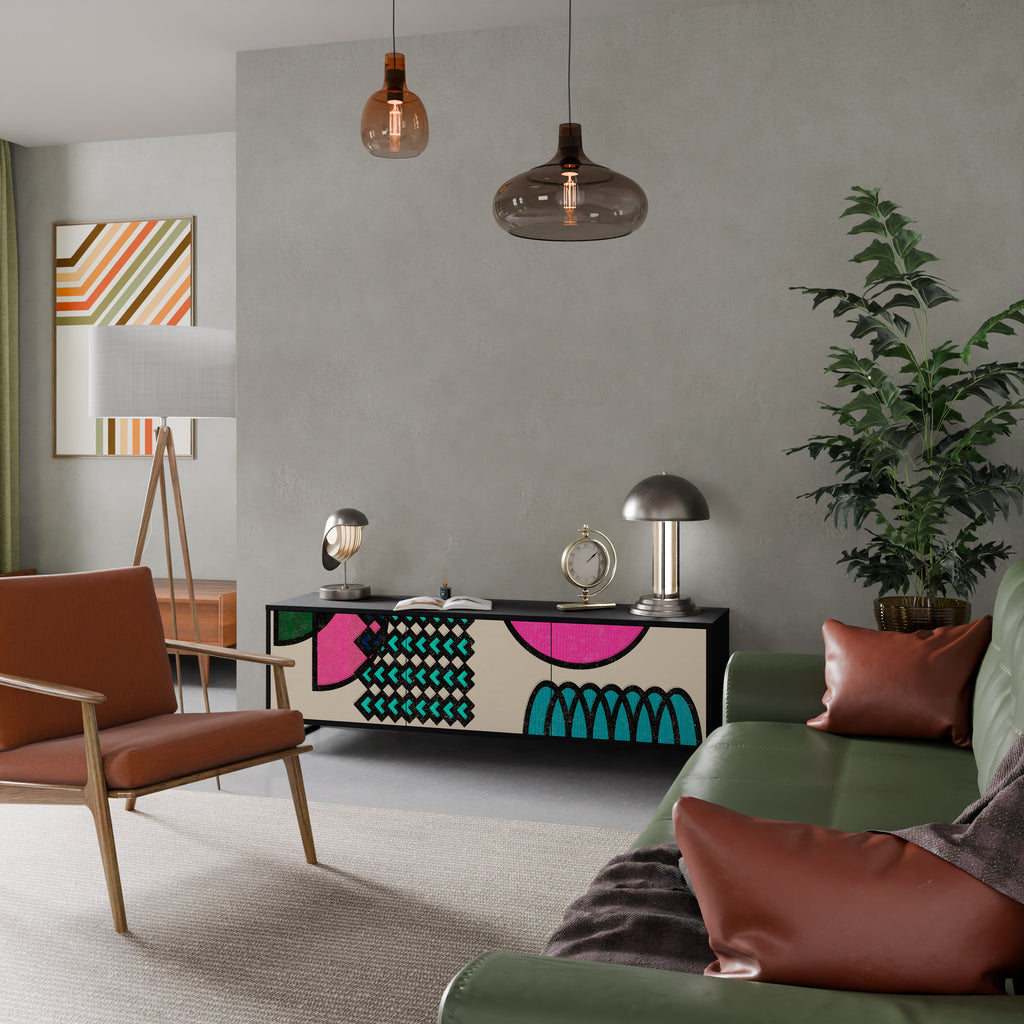 Mueble de TV GEOMETRIC RHAPSODY de 3 puertas con acabado negro