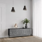 TEMPORARY SEQUENCE Mueble de TV de 3 Puertas en Acabado Negro