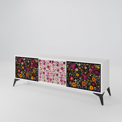 DAYNITE GARDEN Mueble de TV de 3 Puertas