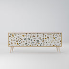 PIECES OF TOMORROW 3-Door TV Stand in Oak Effect