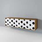 SLIPPING MINUTES 3-Door TV Stand in Oak Effect