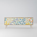 HELLO SPRING 3-Door TV Stand in Oak Effect