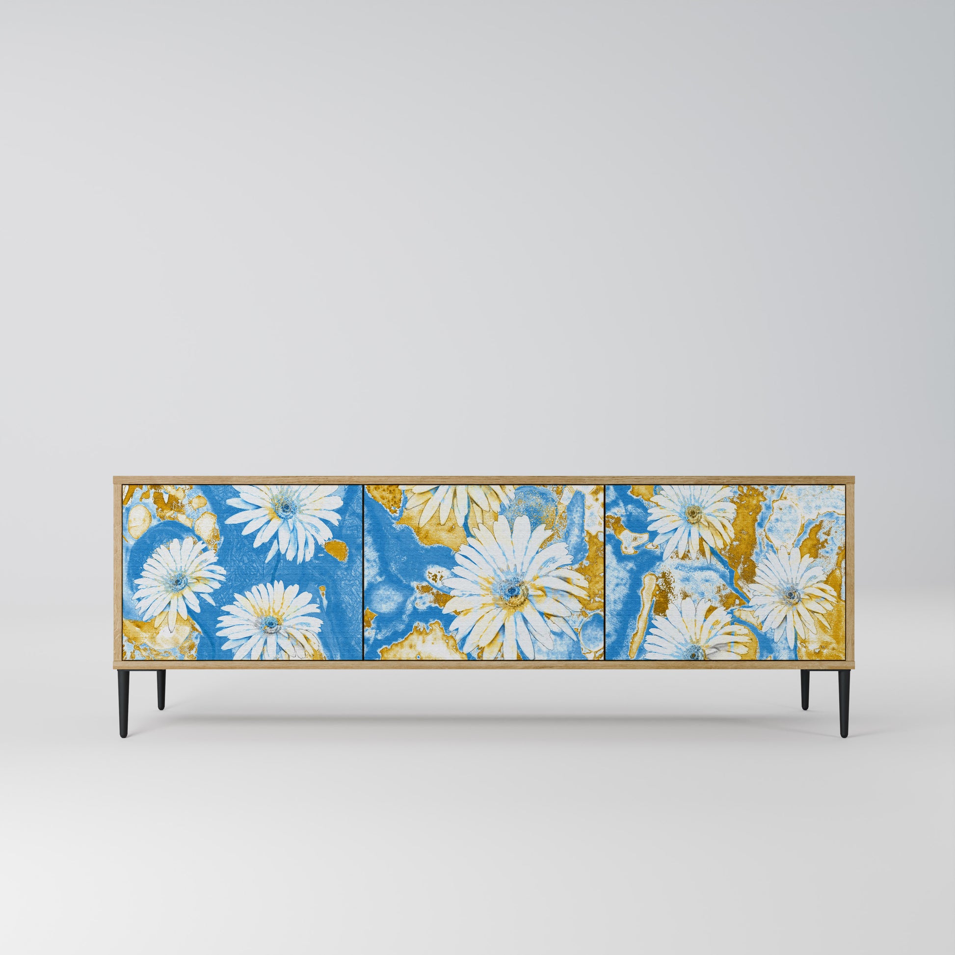 DAISY LUXE 3-Door TV Stand in Oak Effect