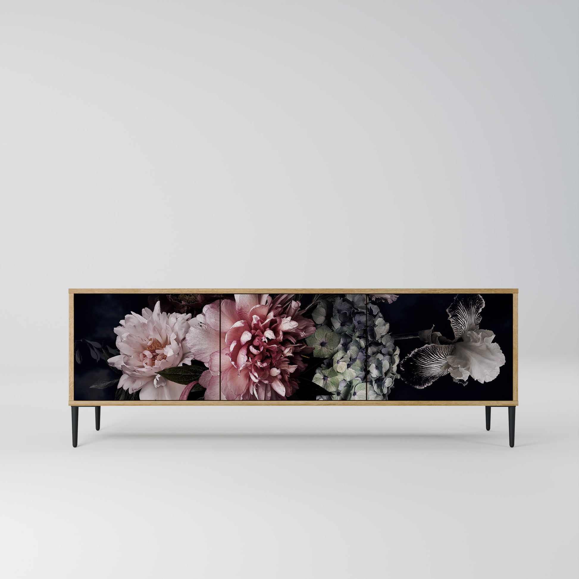 PURE BLOSSOM 3-Door TV Stand in Oak Effect