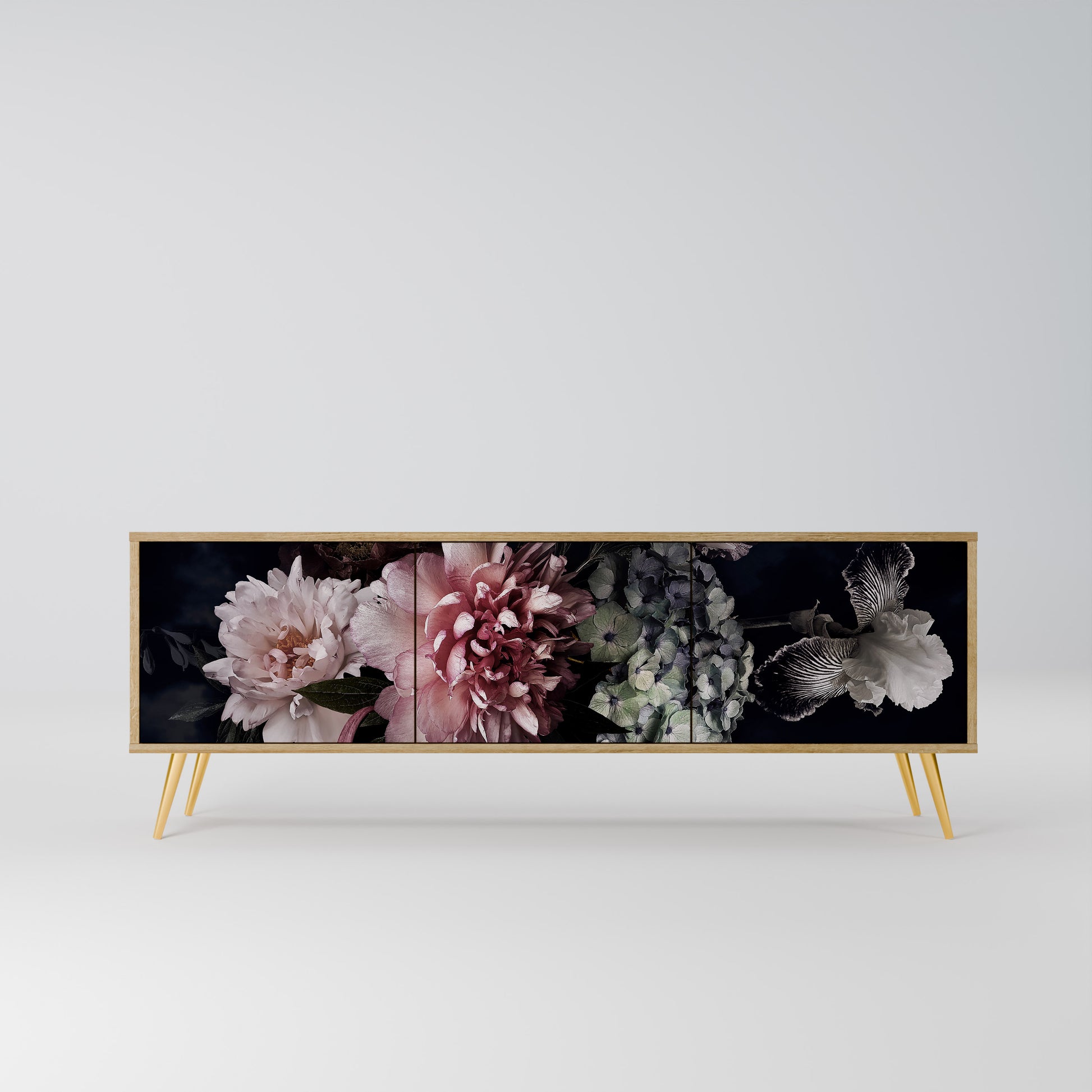 PURE BLOSSOM 3-Door TV Stand in Oak Effect