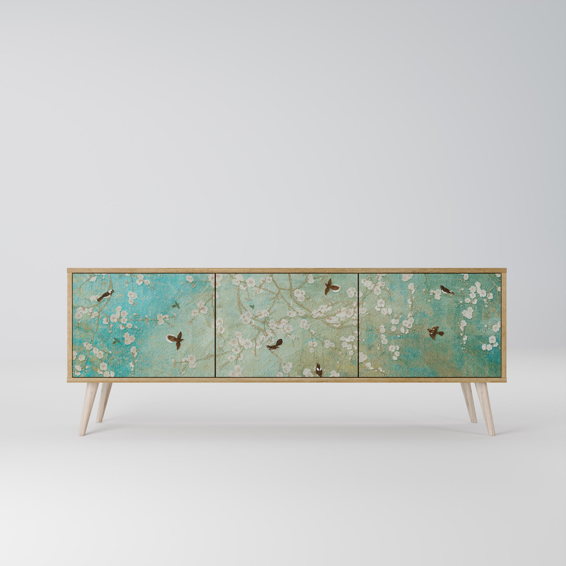 BLOOMING CHARM 3-Door TV Stand in Oak Effect