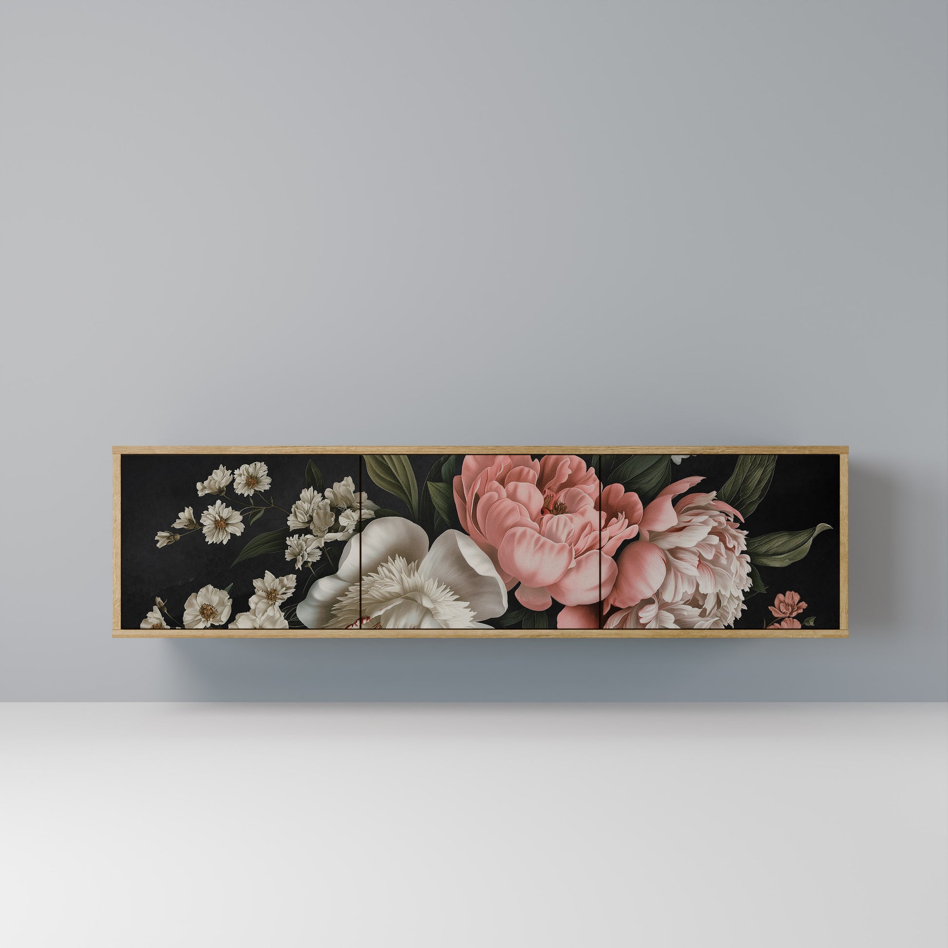 LUSH ELEGANCE 3-Door TV Stand in Oak Effect