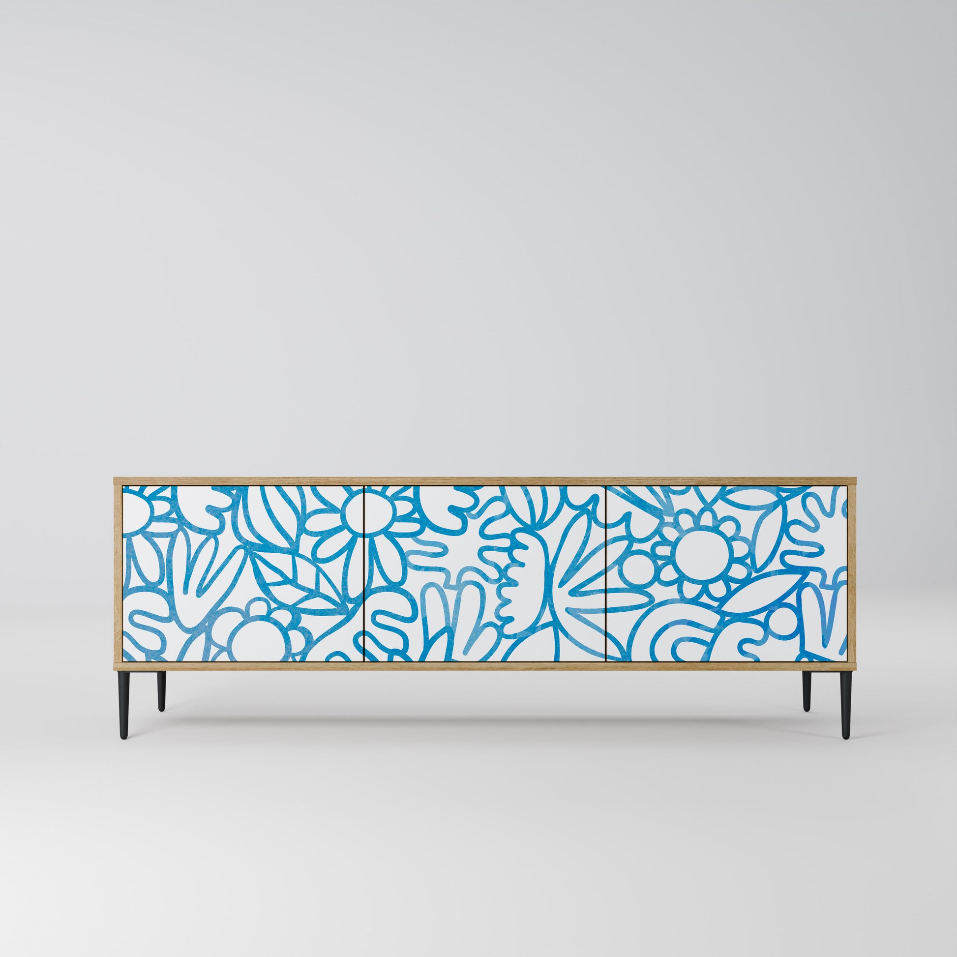 BLOOMY MORNING 3-Door TV Stand in Oak Effect