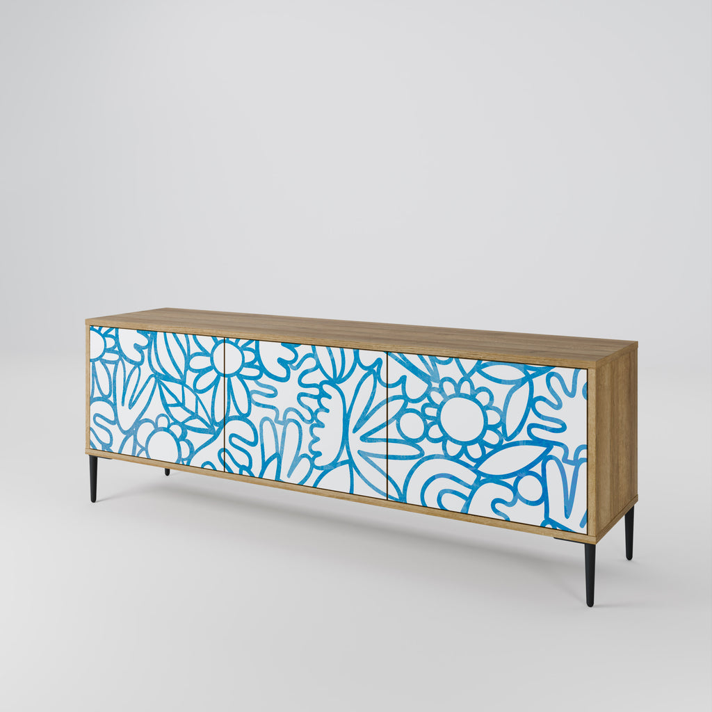 BLOOMY MORNING 3-Door TV Stand in Oak Effect