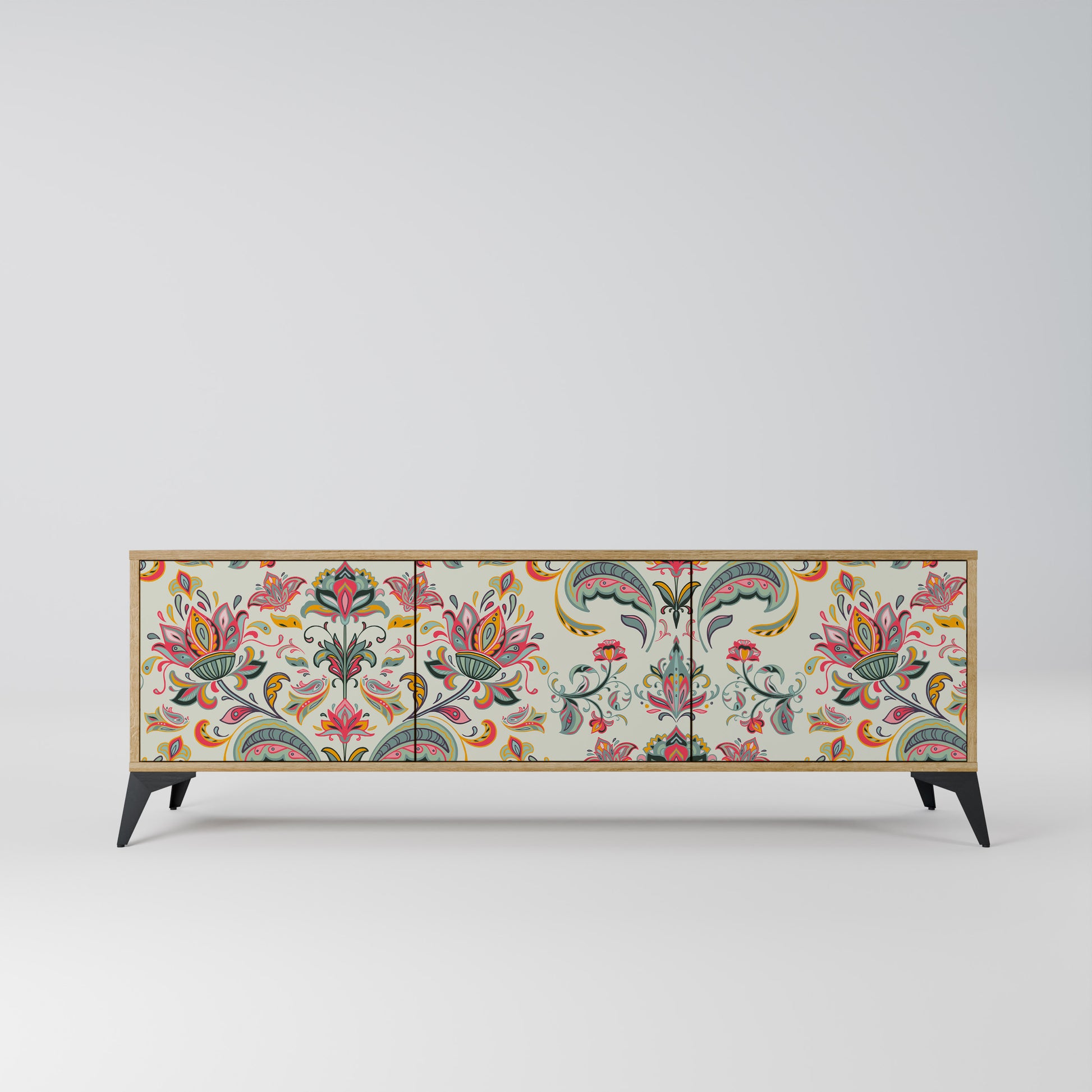 ORGANIC FOLKLORE 3-Door TV Stand in Oak Effect