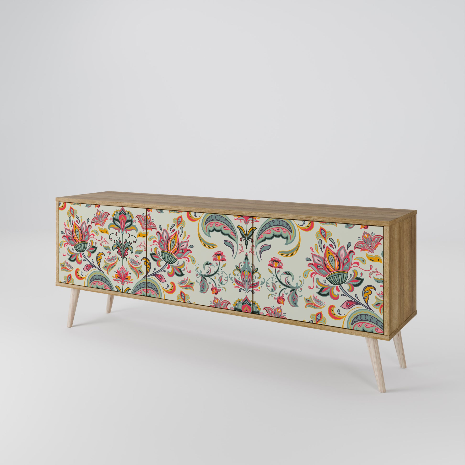 ORGANIC FOLKLORE 3-Door TV Stand in Oak Effect