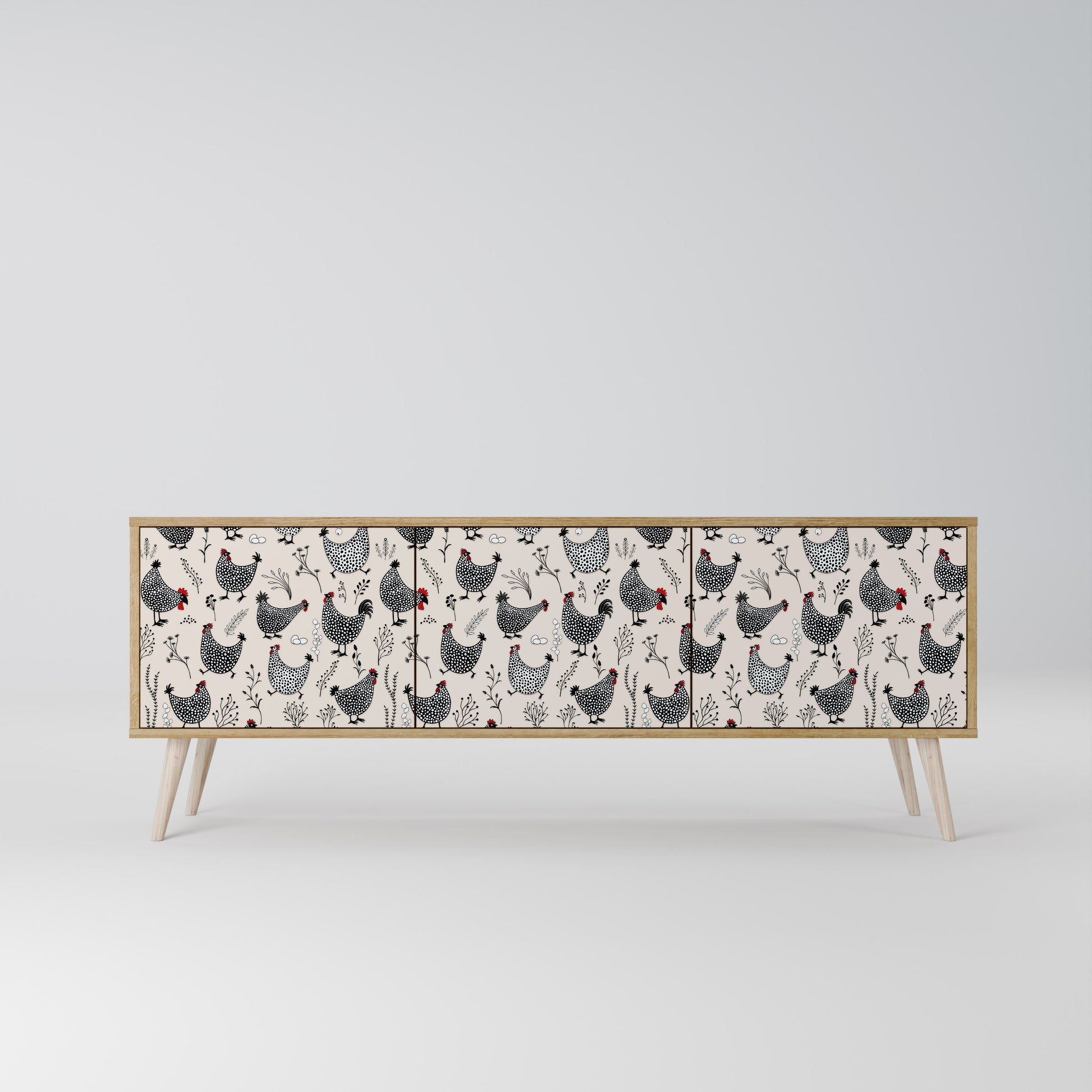 HAPPY HENS 3-Door TV Stand in Oak Effect