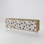 HAPPY HENS 3-Door TV Stand in Oak Effect