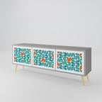 BE THE CHANGE Mueble de TV de 3 Puertas en Acabado Gris