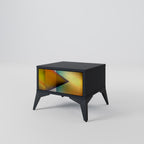 PIERCING SHARPNESS Mesita de Noche en Acabado Negro