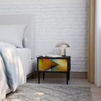 PIERCING SHARPNESS Mesita de Noche en Acabado Negro