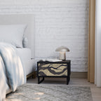 UNIFIED FRAGMENTS Mesita de Noche en Acabado Negro