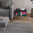 GEOMETRIC RHAPSODY Mesita de Noche