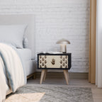 SEE MORE Mesita de Noche en Acabado Negro