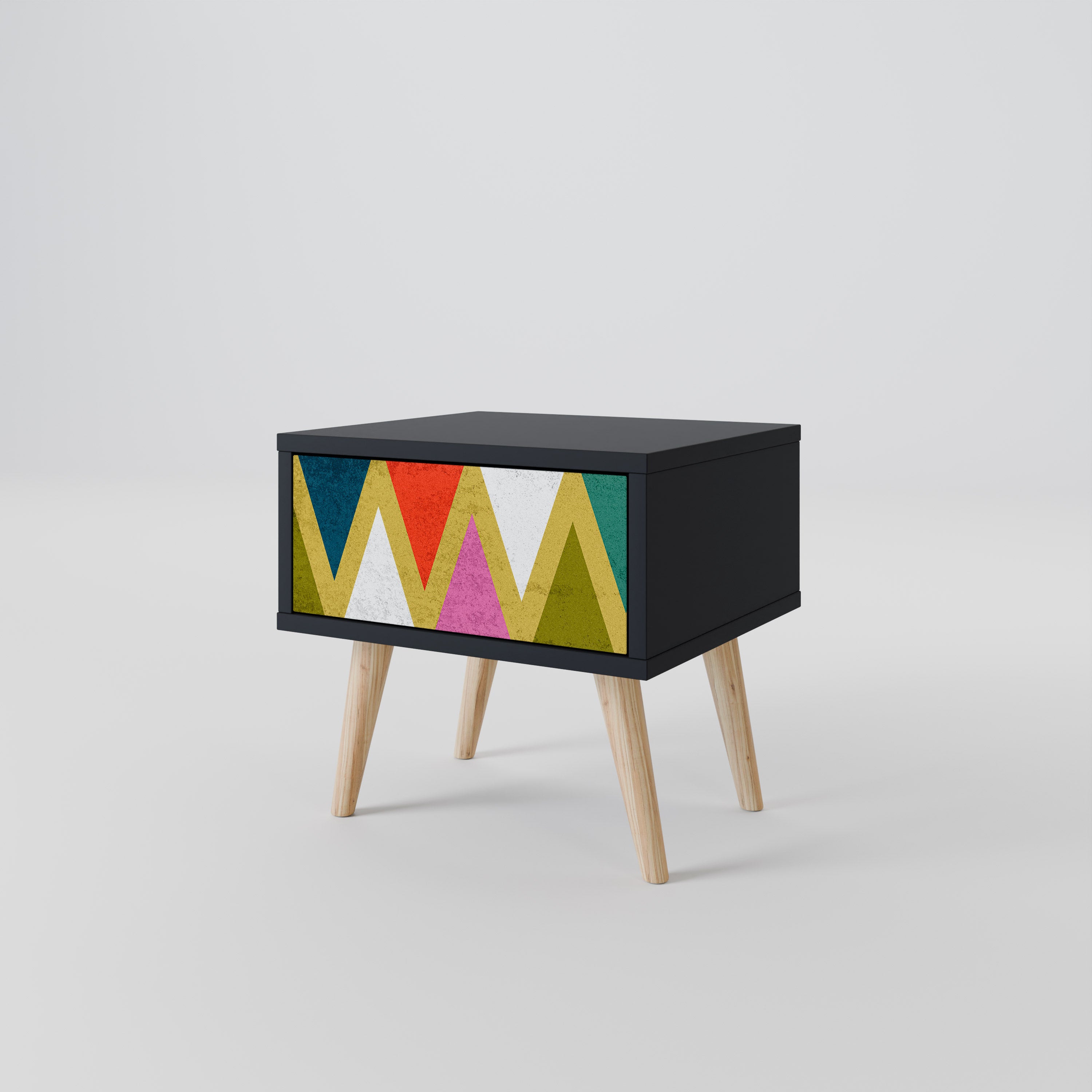 Mesita de noche TRIÁNGULOS DE COLORES en acabado negro