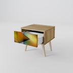 PIERCING SHARPNESS Nightstand in Oak Effect