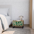 VERDANT PLEASURES Mesita de Noche en Efecto Roble