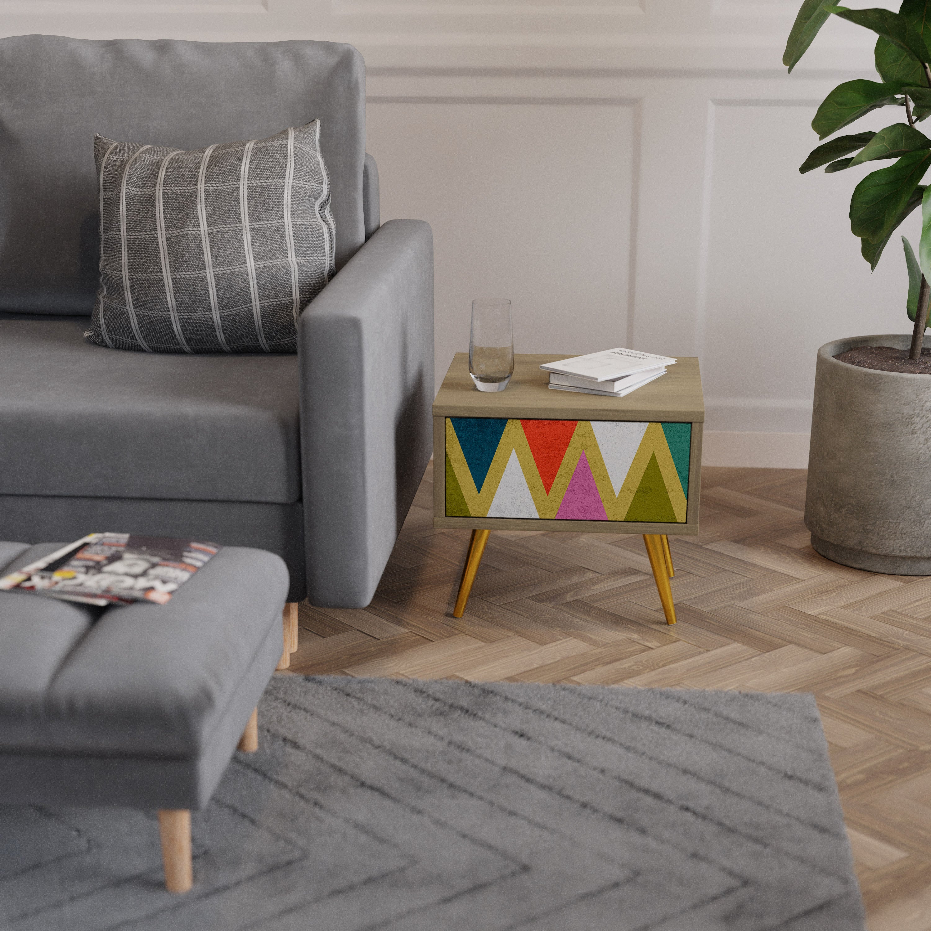 COLORFUL TRIANGLES Nightstand in Oak Effect