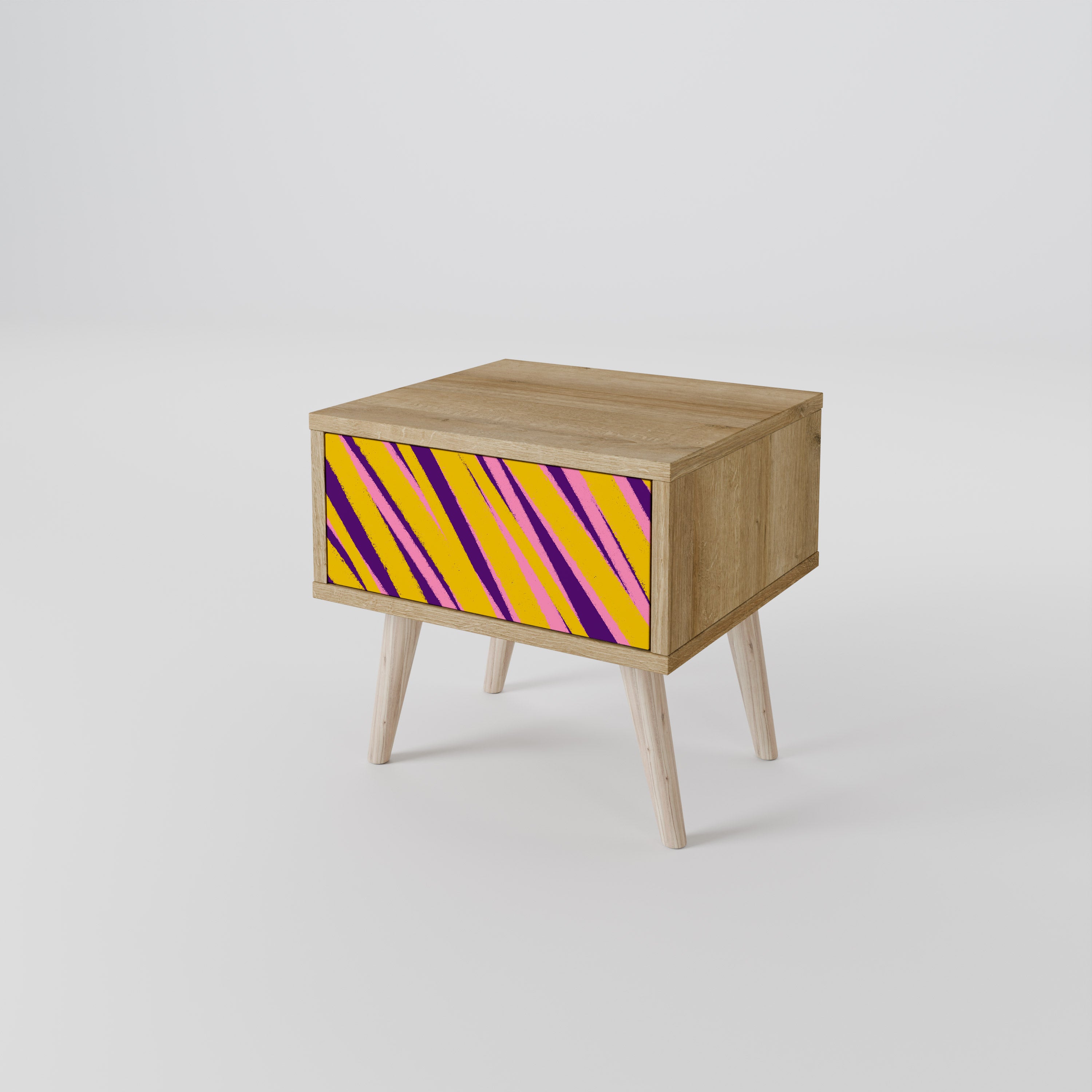 DREAMS COME TRUE Nightstand in Oak Effect