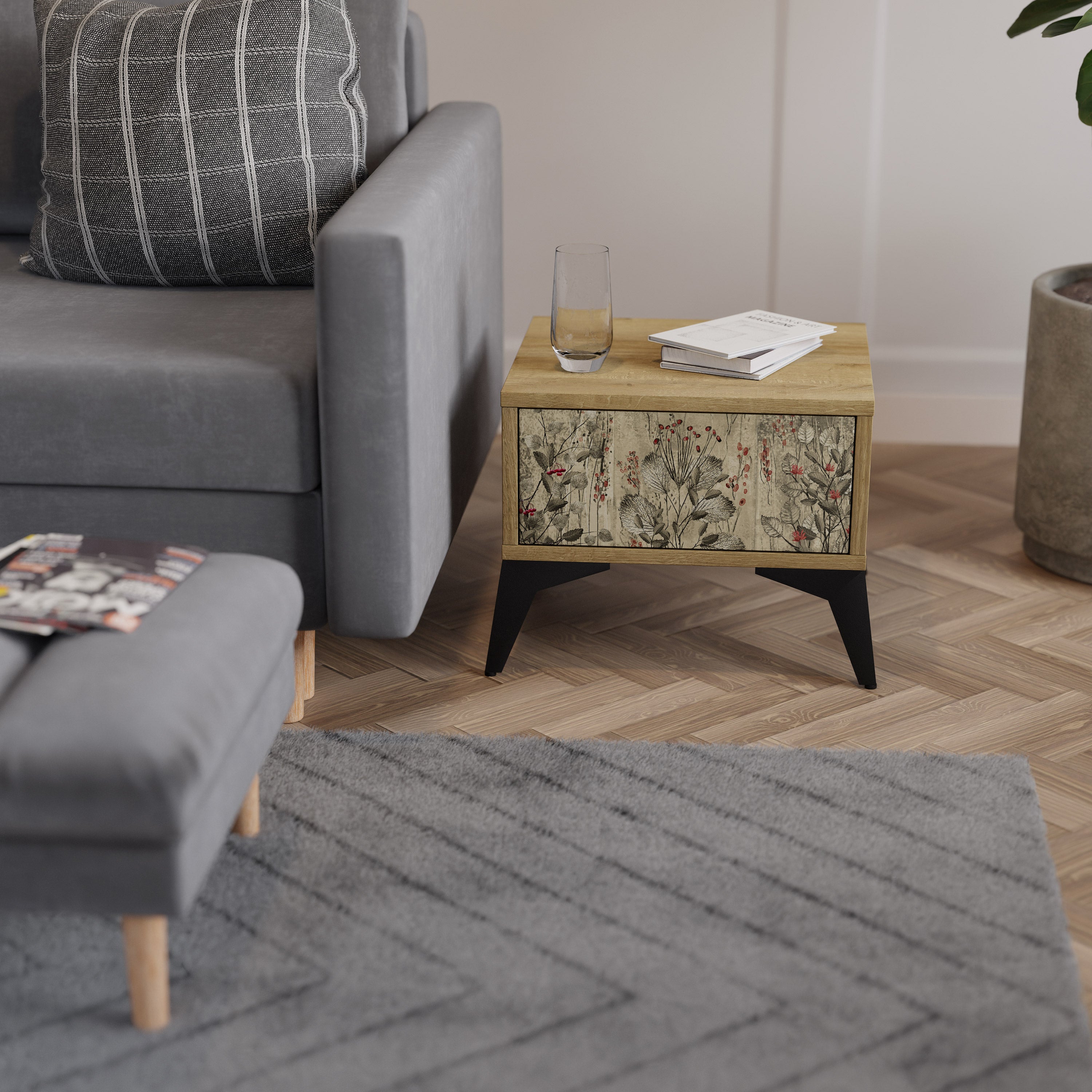 HERBAL GRACE Nightstand in Oak Effect